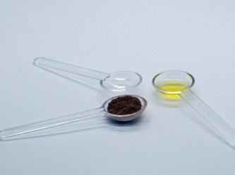 Dosislepeltje 1ml.